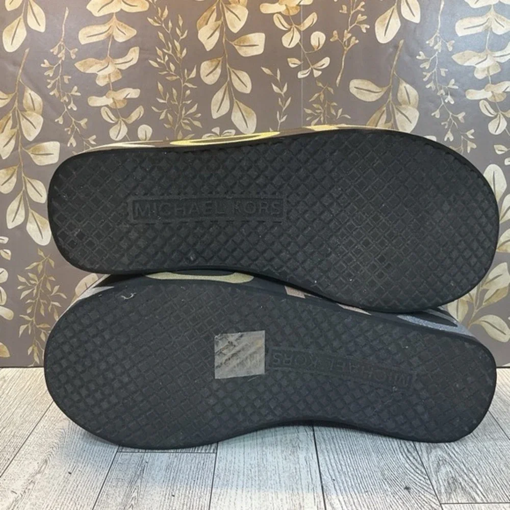 Runway MICHAEL KORS Flocked‎ Eva Sole Sz 8 Black Platform Sandal Retail $160 - Picture 8 of 9